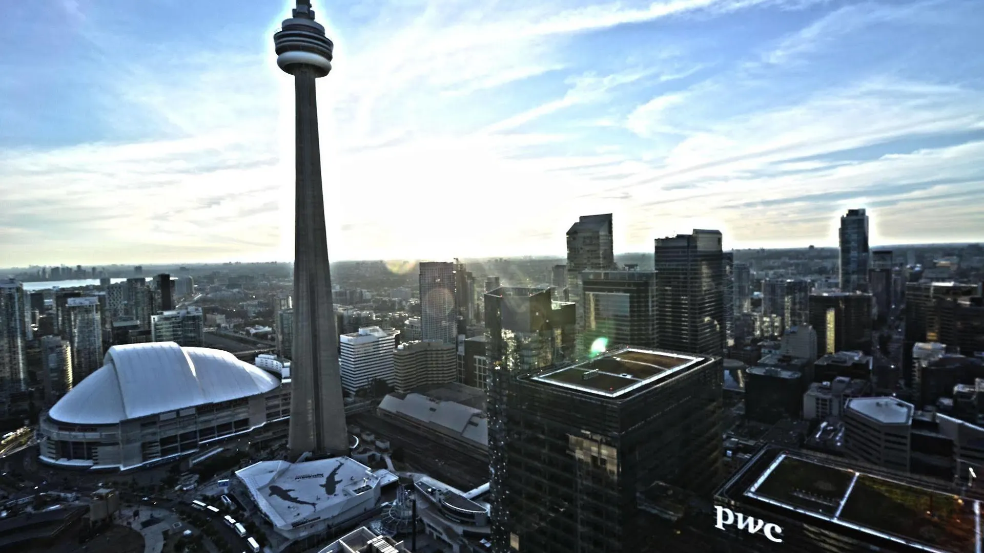 Отель Toronto Escape - Financial District